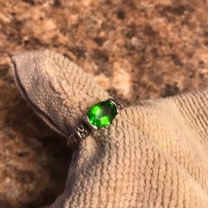 Green stone sterling silver ring